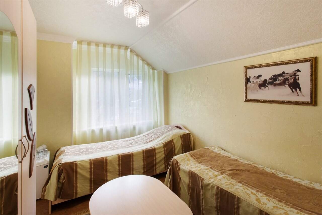 Отель Кристалл  Домбай
